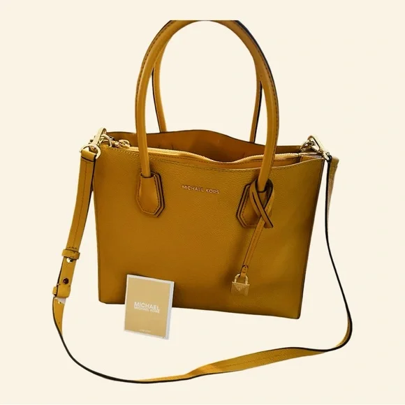 Michael Kors Mercer Leather Convertible/Handbag  Bag Lock &  Care Card NWOT - Picture 2 of 12